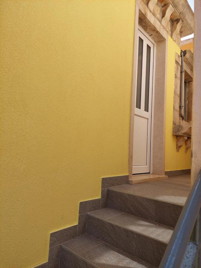 Apartmani Antonia Racisce Exterior foto