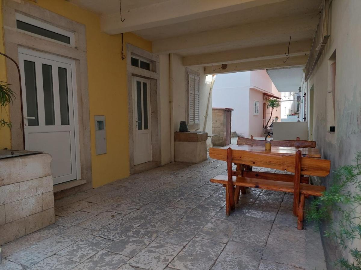 Apartmani Antonia Racisce Exterior foto
